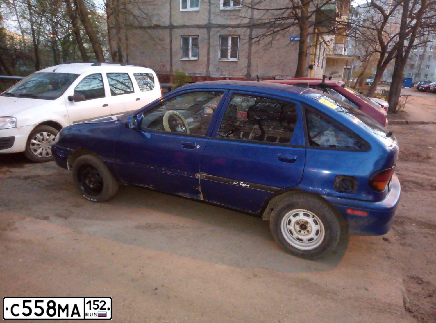 Фото автомобиля KIA AVELLA, 1997 — госномер У017ТО52. Цвет: синий