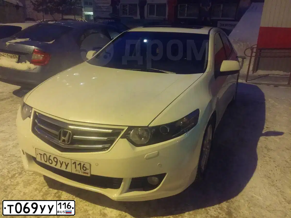 Фото автомобиля LADA PRIORA, 2012 — госномер С187ХМ43