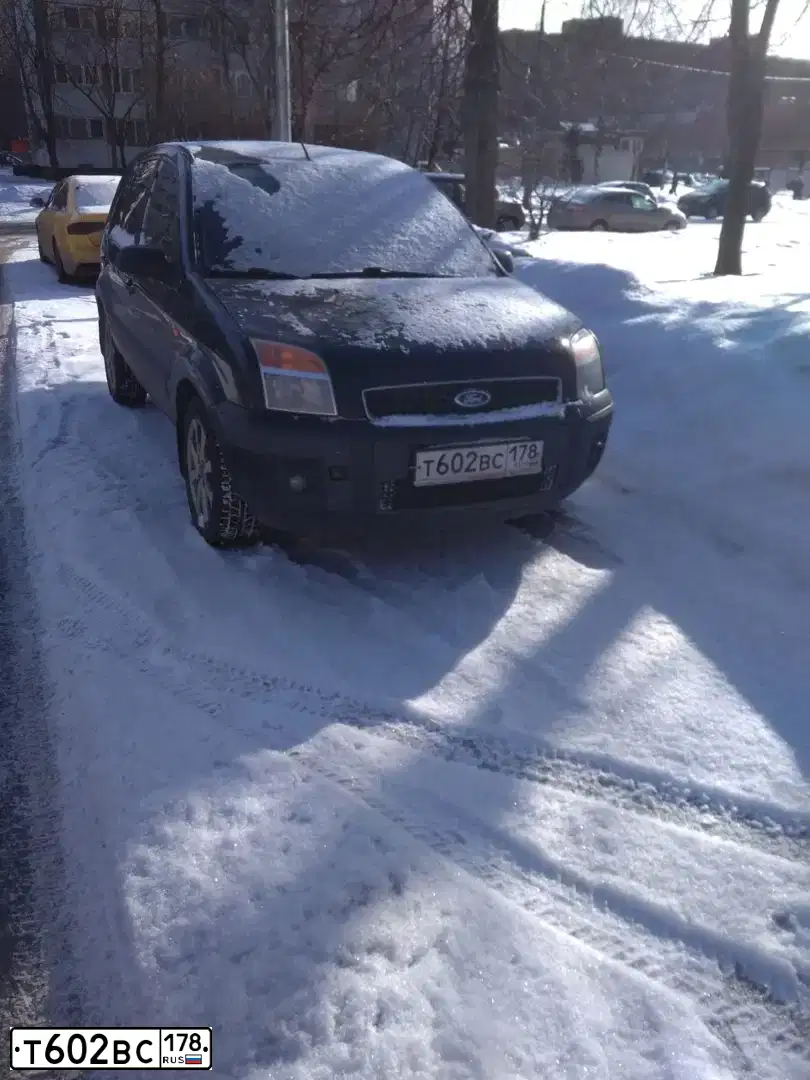Фото автомобиля FORD FUSION, 2007 — госномер Т602ВС178. Цвет: ЧЕРНЫЙ