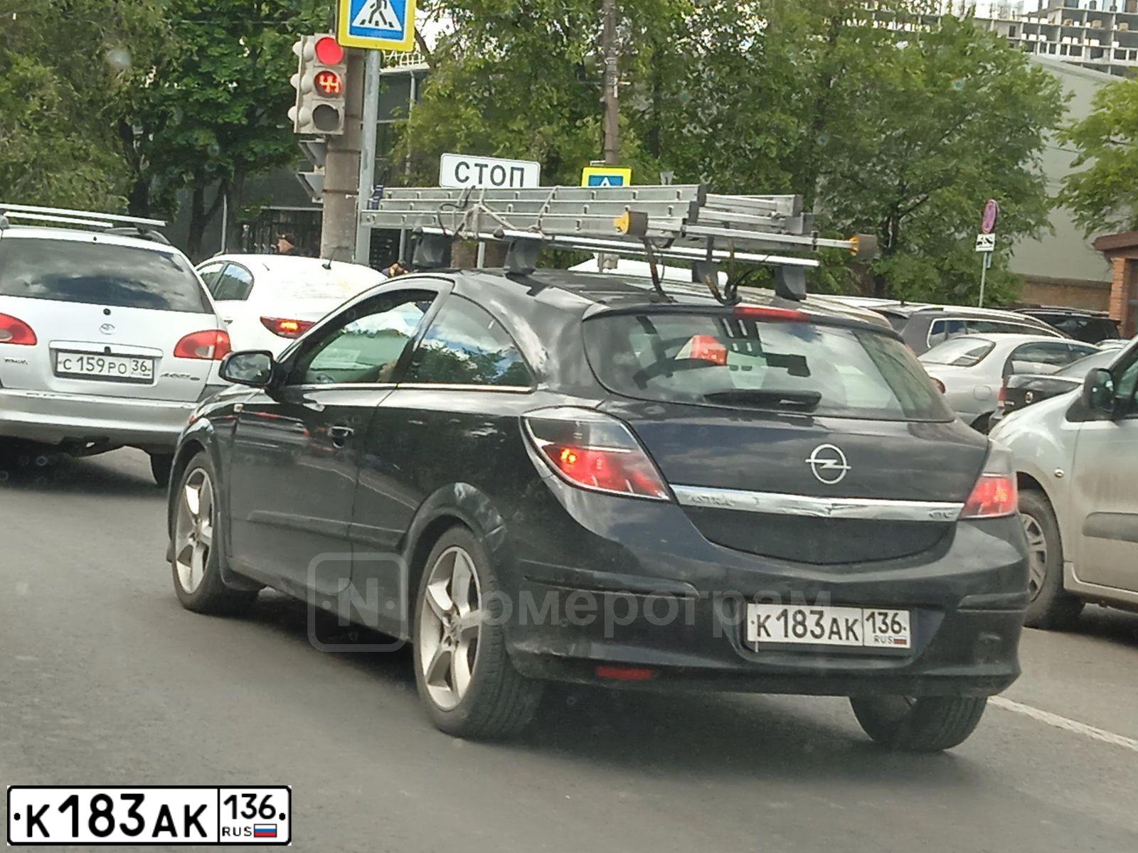 Фото автомобиля OPEL ASTRA, 2008 — госномер К183АК136. Цвет: ЧЕРНЫЙ