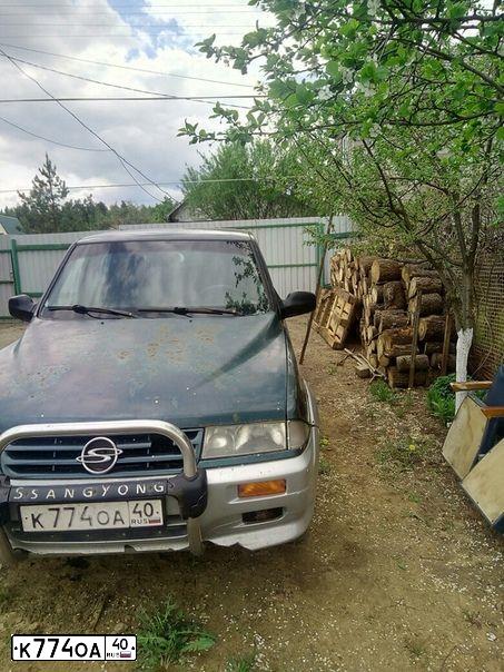 Фото автомобиля SSANGYONG MUSSO, 1994 — госномер К774ОА40. Цвет: ЗЕЛЕНЫЙ