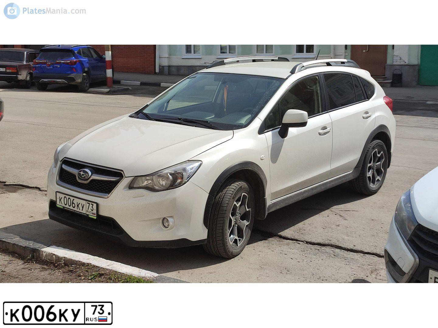Фото автомобиля SUBARU IMPREZA, 2012 — госномер К006КУ73. Цвет: Белый