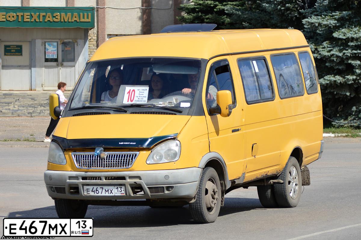 Фото автомобиля GAZ Z 3221 GAZEL, 2007 — госномер Е467МХ13