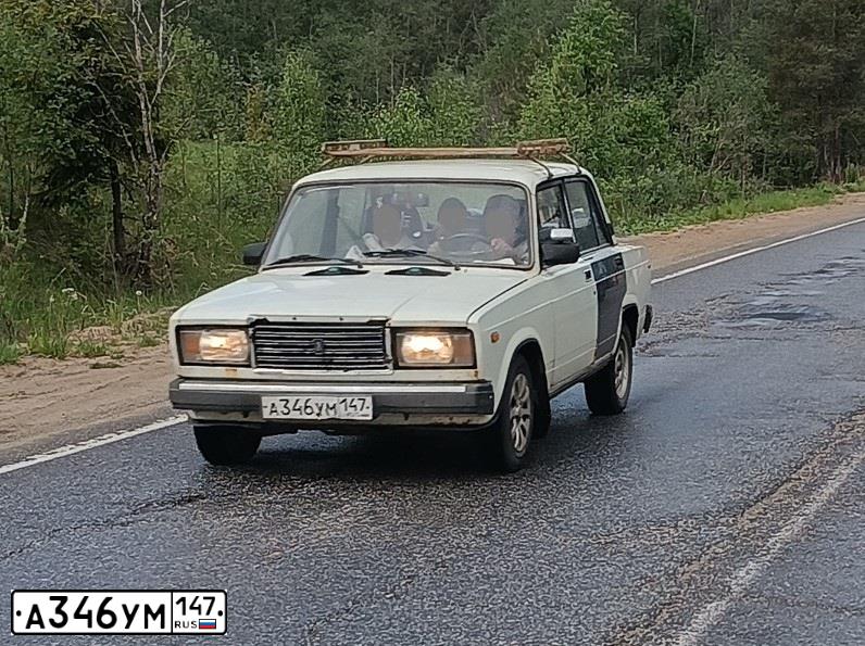 Фото автомобиля LADA 2107, 1998 — госномер А346УМ147. Цвет: БЕЛО-СЕРЫЙ