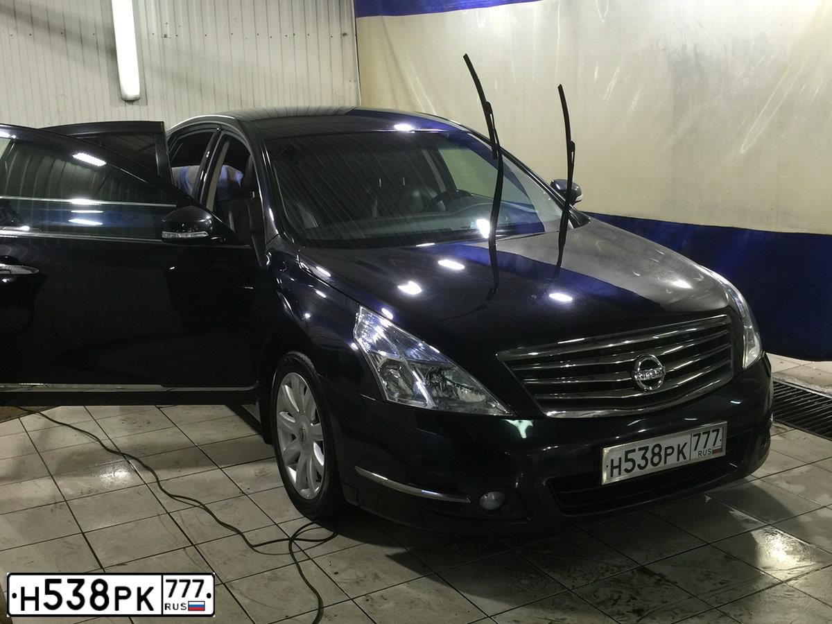 Фото автомобиля NISSAN TEANA, 2009 — госномер Е041НС790. Цвет: ЧЕРНЫЙ