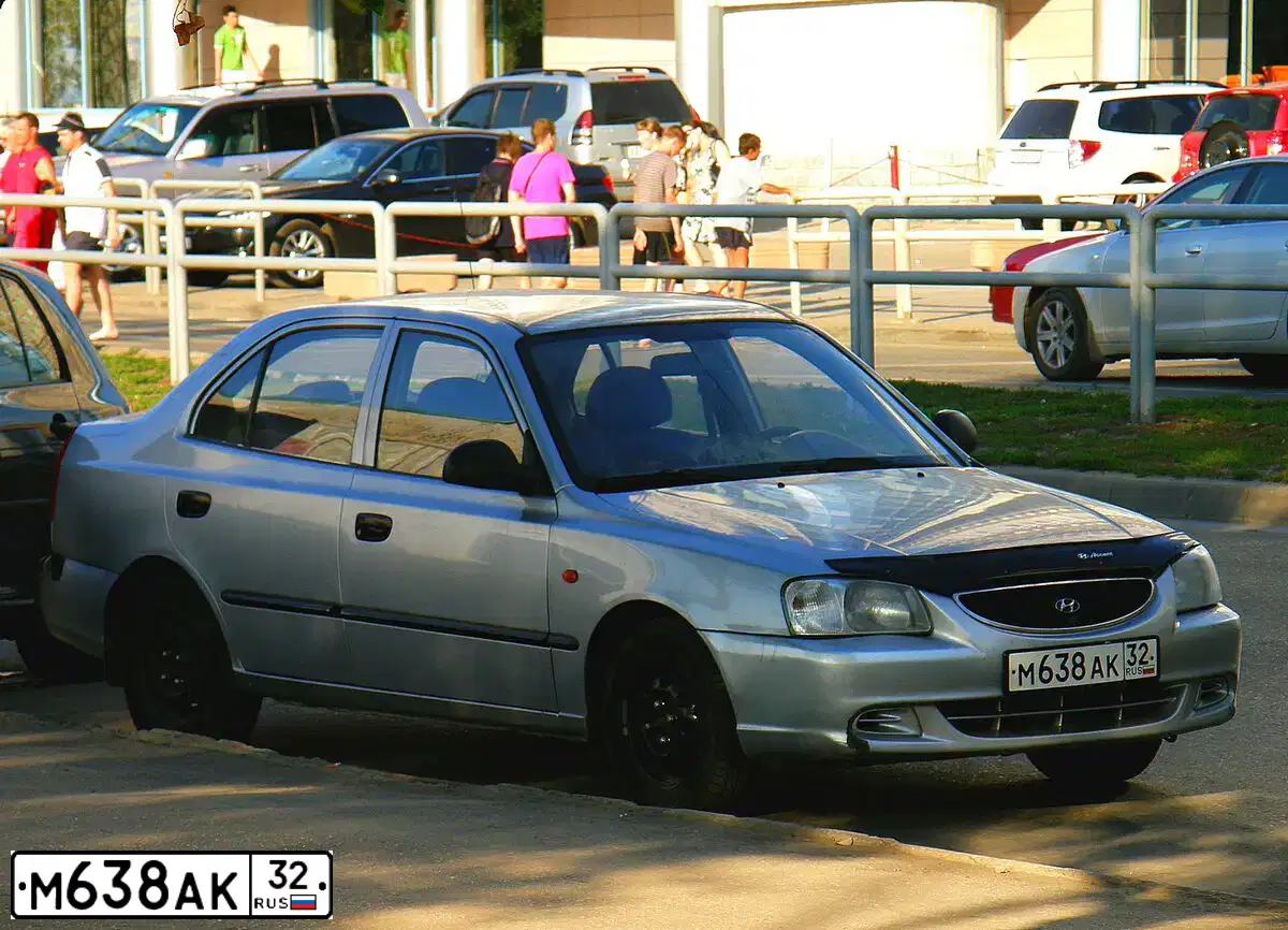 Фото автомобиля TAGAZ ACCENT, 2008 — госномер А976МК150. Цвет: СЕРЕБРИСТЫЙ