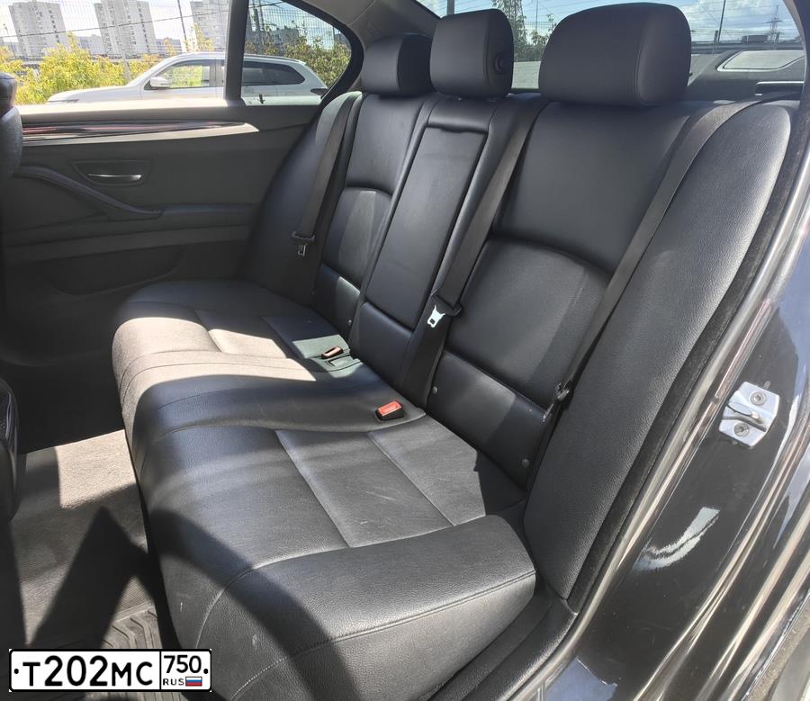 Фото автомобиля BMW 520I, 2015 — госномер О195ЕР977. Цвет: СЕРЫЙ ТЕМНЫЙ