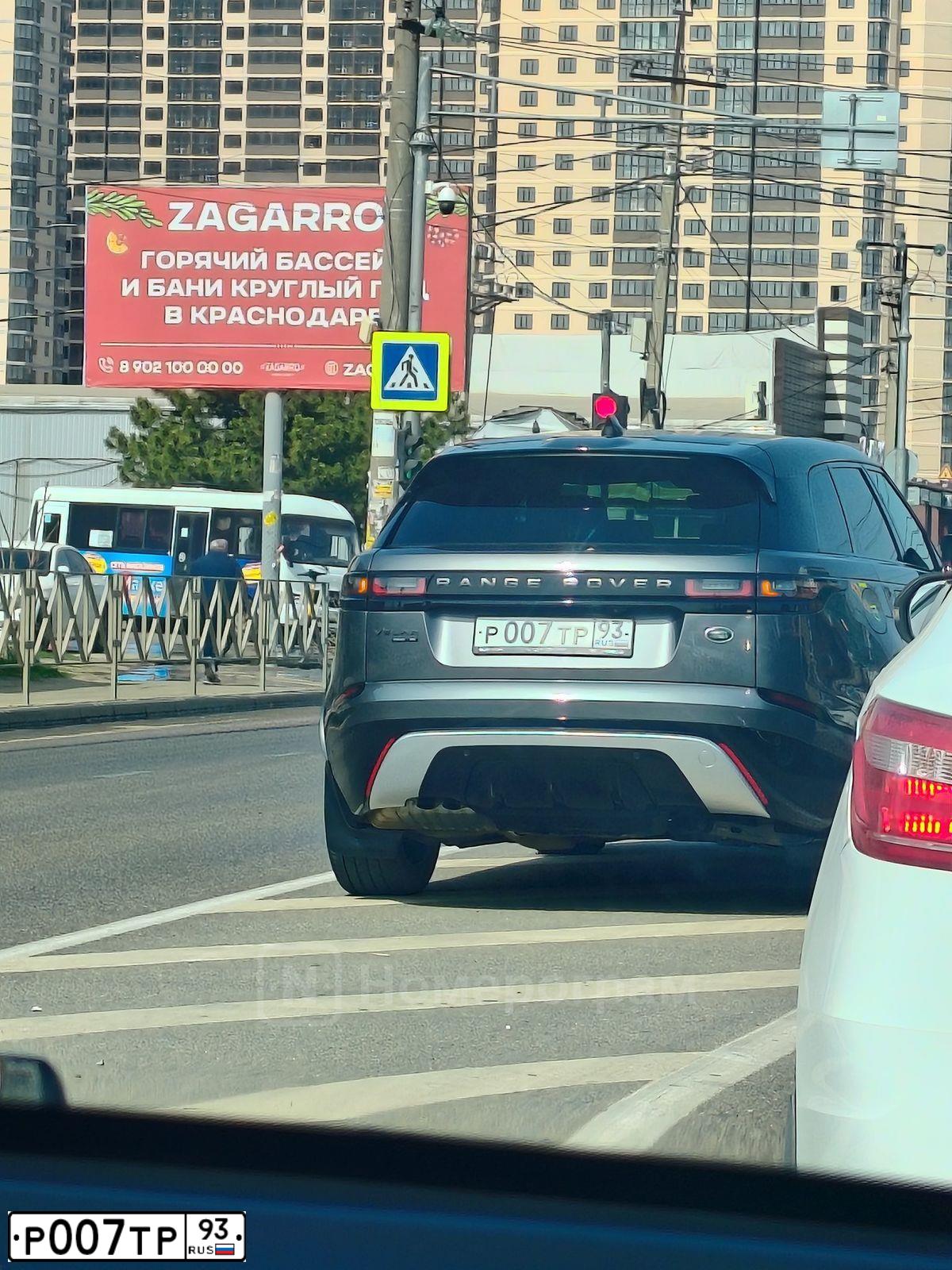 Фото автомобиля VOLKSWAGEN TOUAREG, 2014 — госномер Р007ТР93. Цвет: ЧЕРНЫЙ