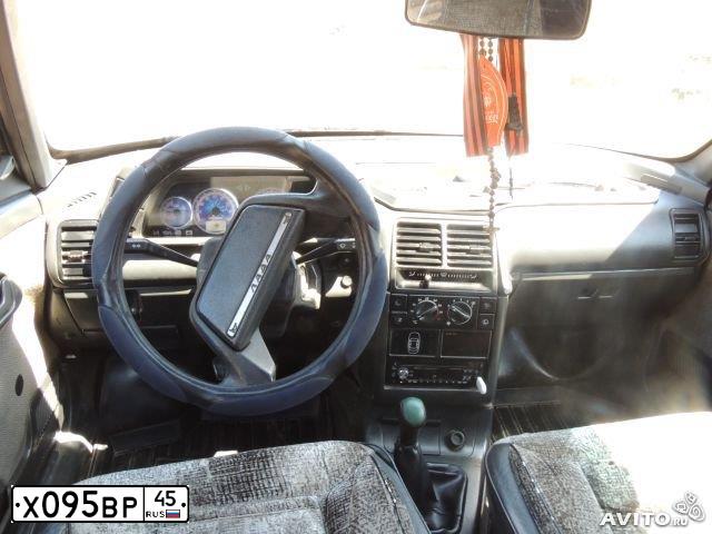 Фото автомобиля LADA 2111, 2001 — госномер С607МА45. Цвет: СВЕТЛО-СЕРЕБРИСТЫЙ МЕТ