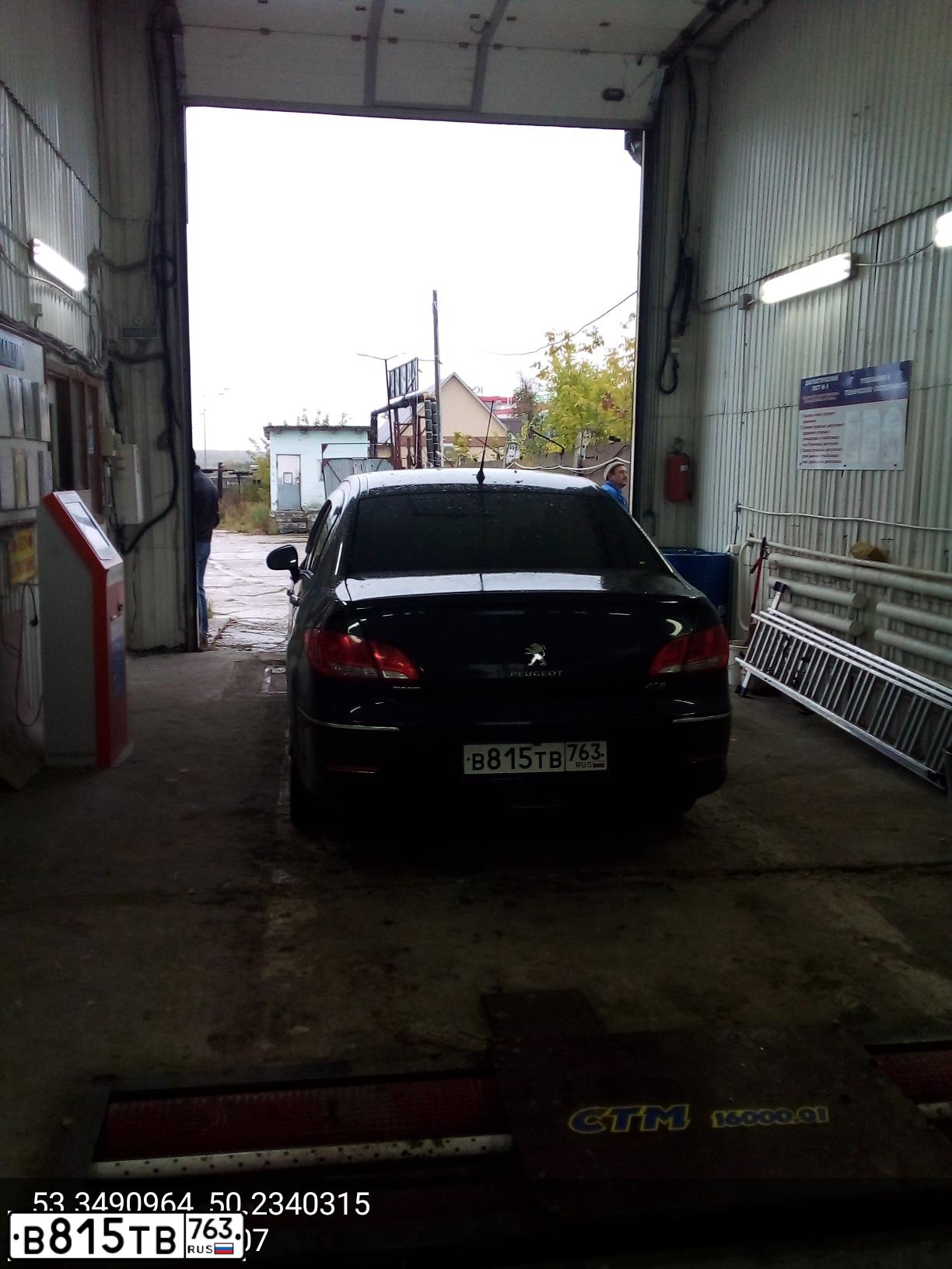 Фото автомобиля PEUGEOT 408, 2012 — госномер М025УС702. Цвет: ЧЕРНЫЙ