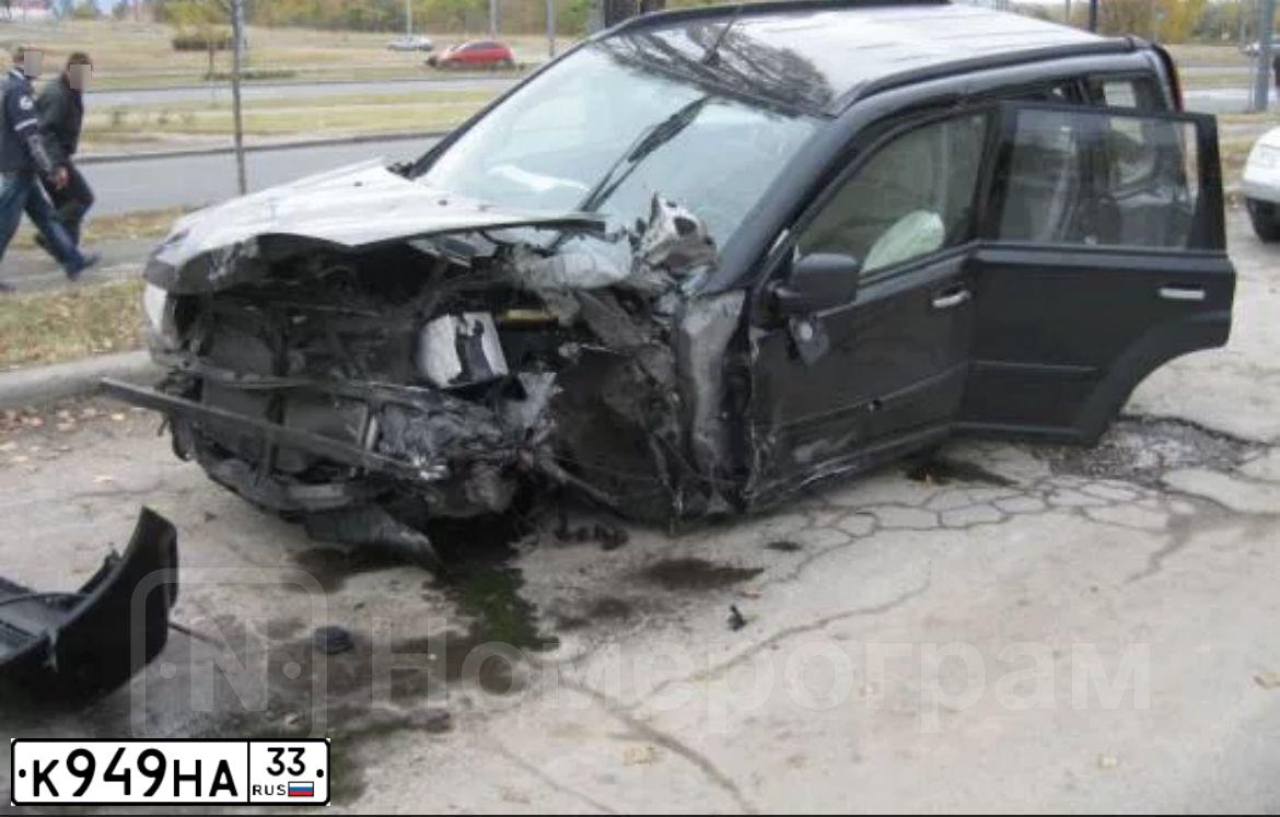 Фото автомобиля NISSAN X-TRAIL, 2008 — госномер К949НА33. Цвет: ЧЕРНЫЙ
