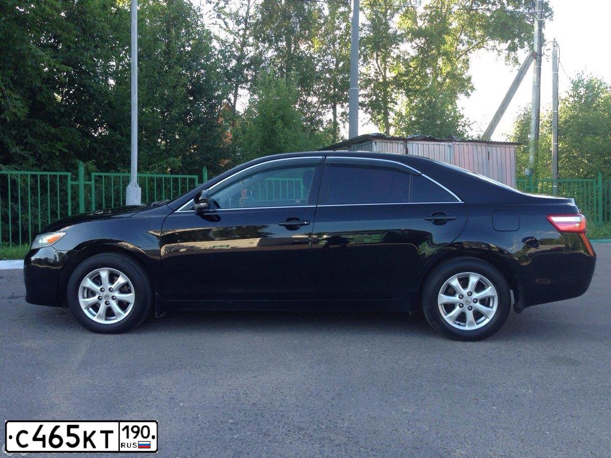 Фото автомобиля TOYOTA CAMRY, 2010 — госномер О494ОВ77. Цвет: ЧЕРНЫЙ