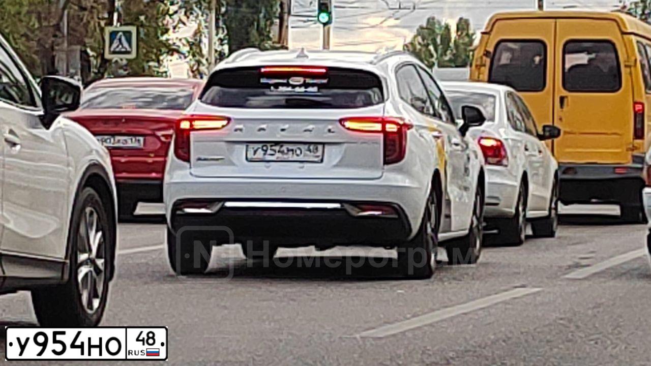 Фото автомобиля LADA GRANTA 219040, 2023 — госномер У954НО48. Цвет: ЧЕРНЫЙ