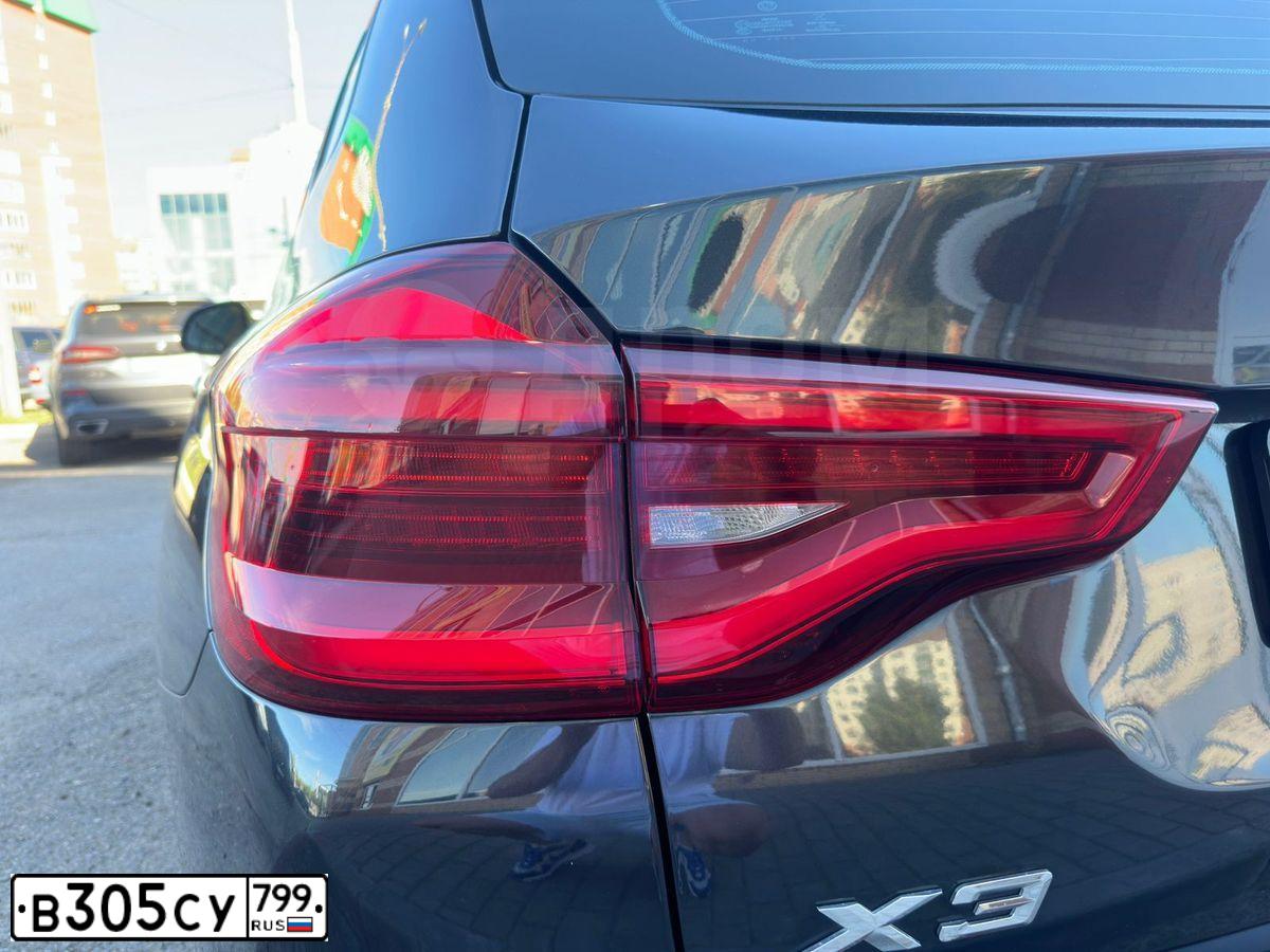 Фото автомобиля BMW X3, 2019 — госномер В305СУ799. Цвет: ТЕМНО-СЕРЫЙ