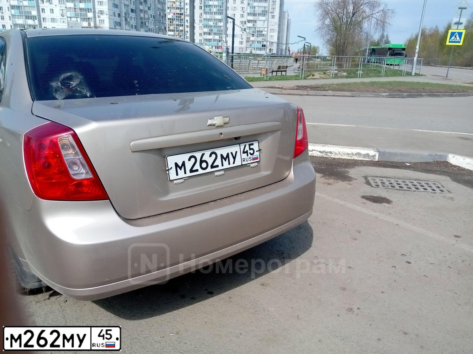 Фото автомобиля CHEVROLET T LACETTI, 2007 — госномер О335ЕР72. Цвет: БЕЖЕВЫЙ