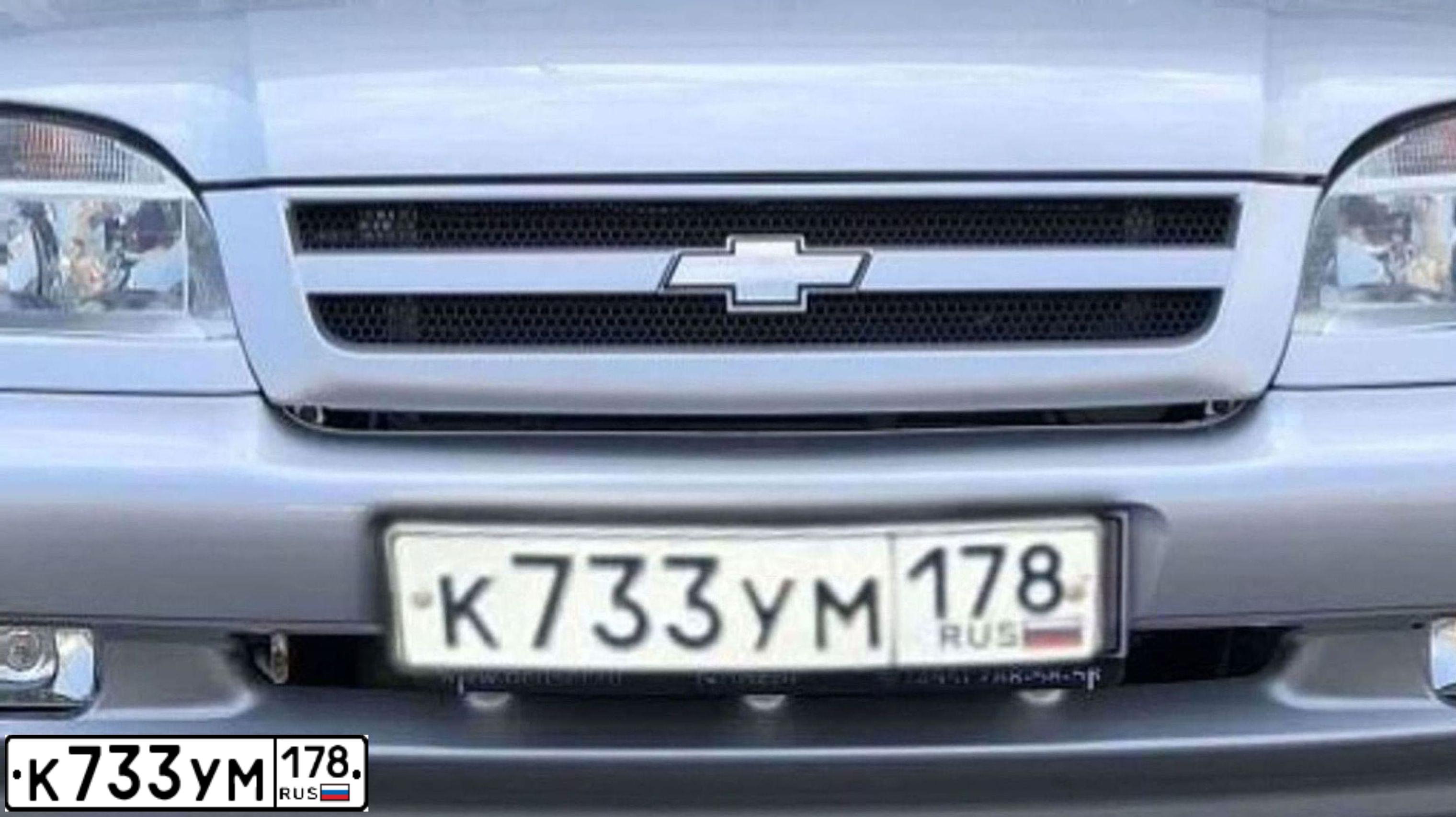 Фото автомобиля CHEVROLET NIVA, 2007 — госномер К856УХ35. Цвет: СВЕТЛО-СЕРЕБРИСТЫЙ  МЕТАЛЛИК