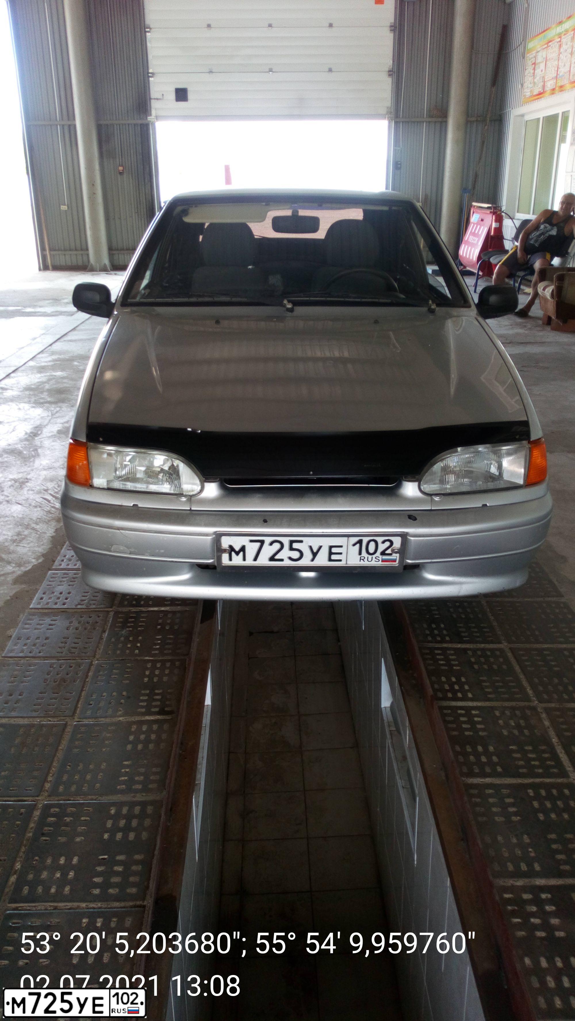 Фото автомобиля LADA 2114 SAMARA, 2010 — госномер М725УЕ102. Цвет: СВЕТЛО-СЕРЕБРИСТЫЙ МЕТАЛЛ