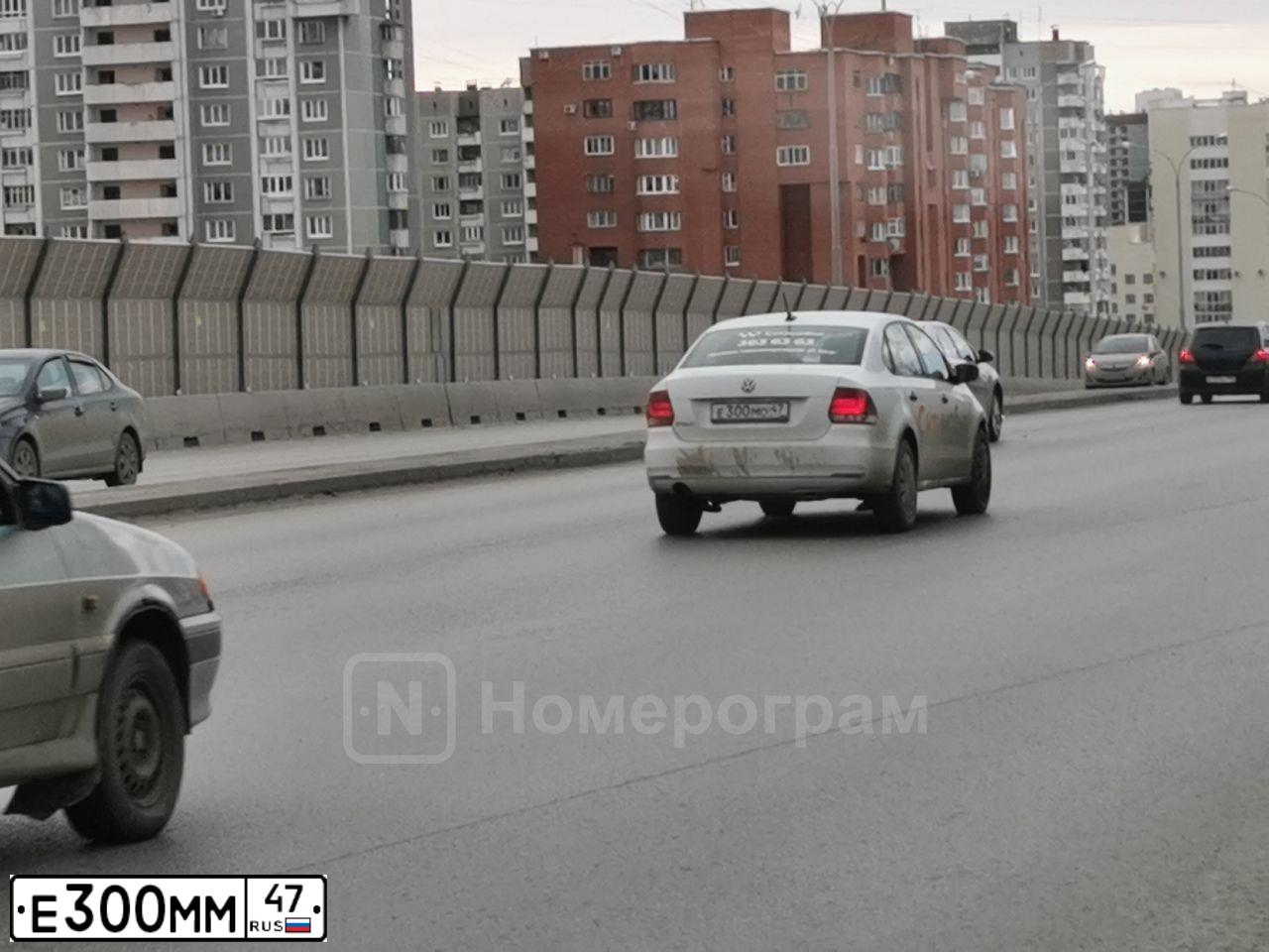 Фото автомобиля LADA 2110, 1998 — госномер У855ОХ98. Цвет: ЗЕЛЕНЫЙ