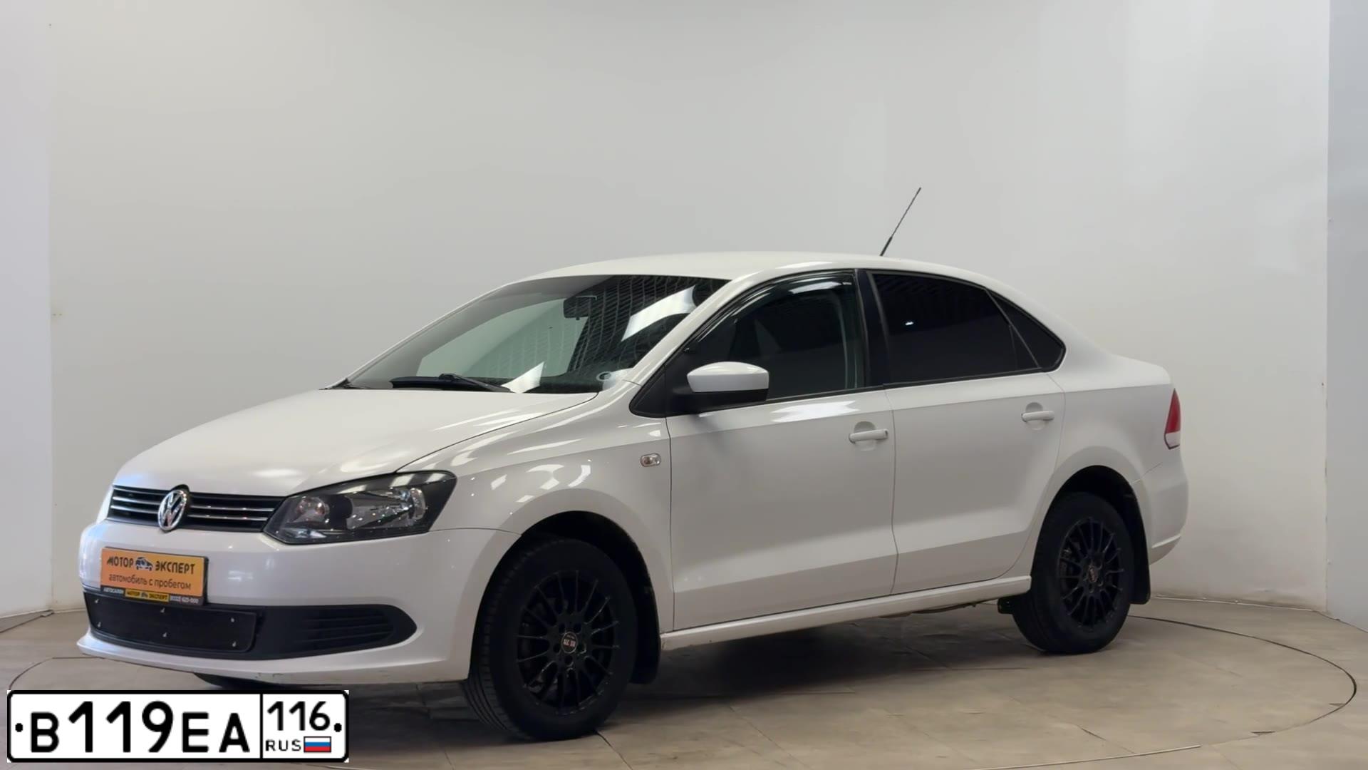 Фото автомобиля VOLKSWAGEN POLO, 2012 — госномер К977РН43. Цвет: Белый