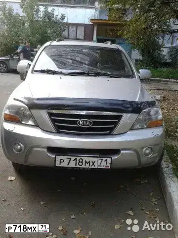 Фото автомобиля KIA SORENTO, 2007 — госномер Н920ХА32. Цвет: Чистое серебро