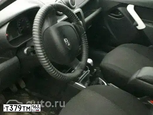 Фото автомобиля LADA 2190 GRANTA, 2014 — госномер Т379ТМ163