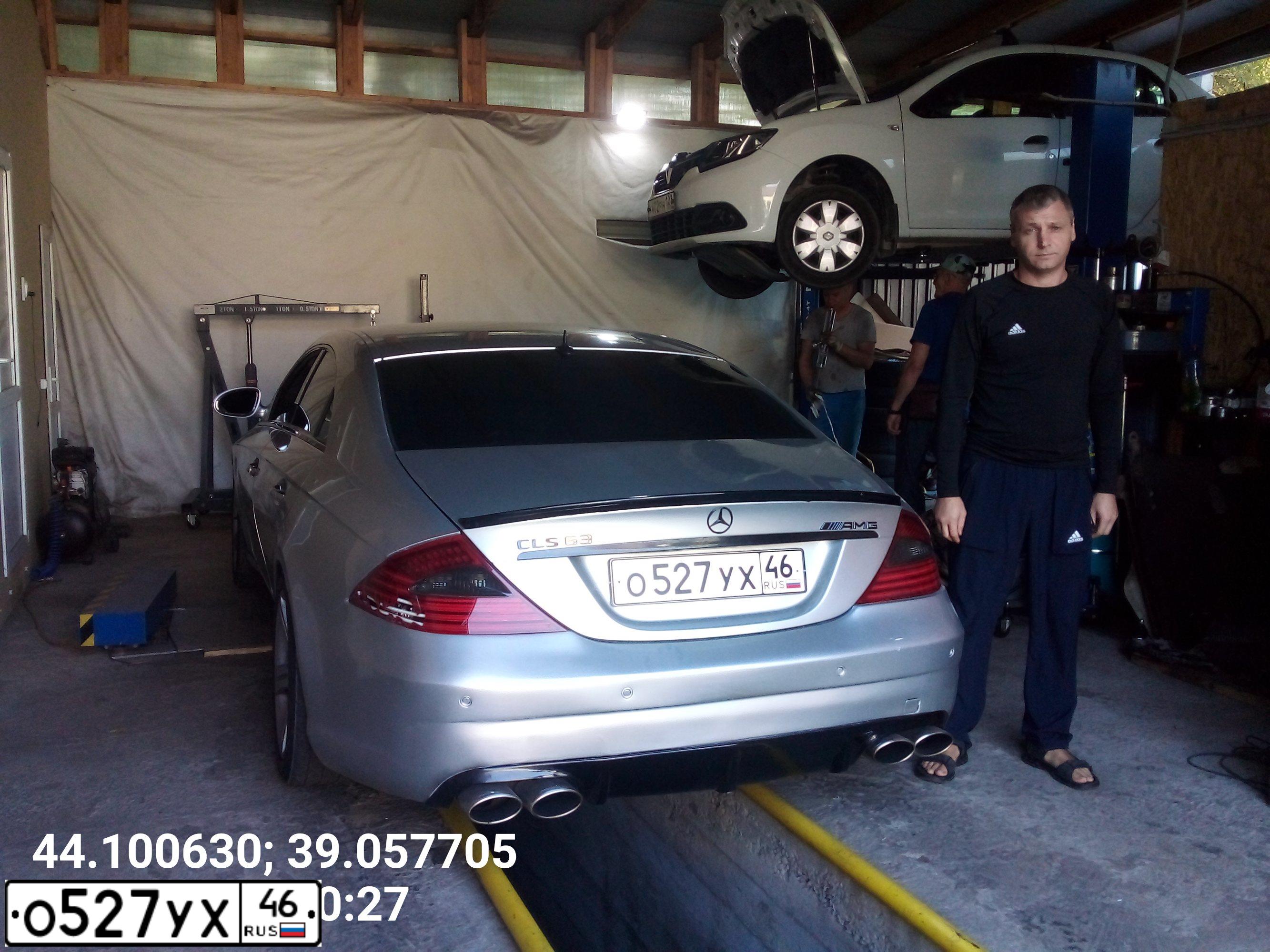 Фото автомобиля МЕРСЕДЕС-БЕНЦ CLS 500, 2005 — госномер А838ТН193. Цвет: СЕРЕБРИСТЫЙ
