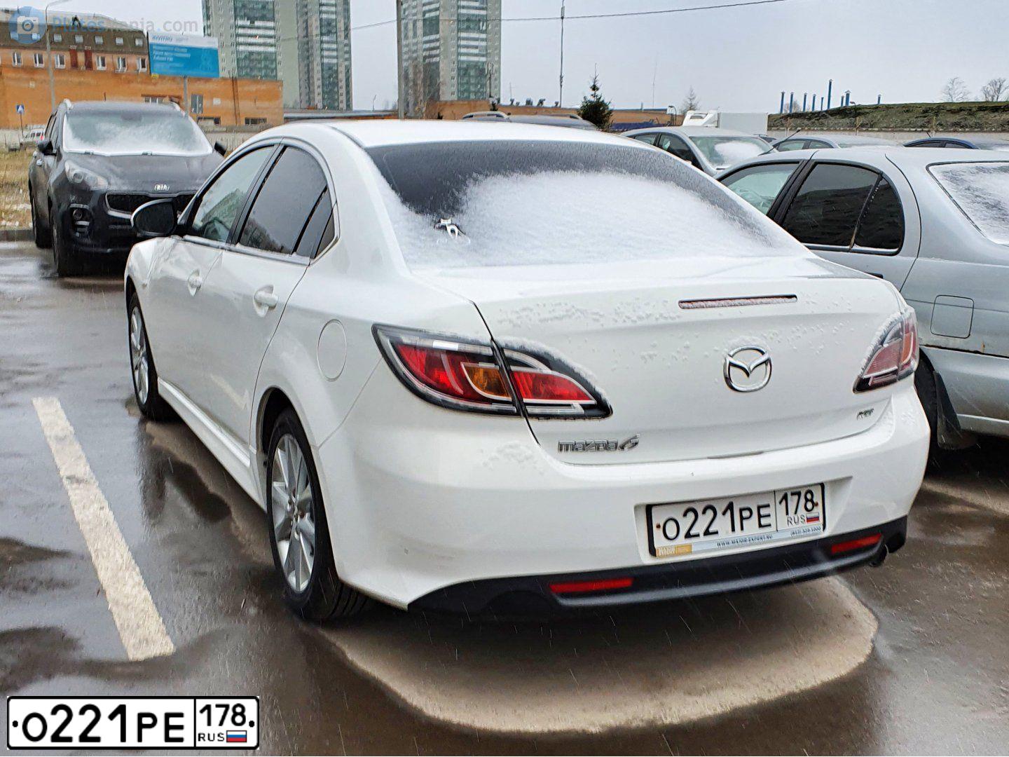 Фото автомобиля MAZDA 6, 2011 — госномер Н892РР196. Цвет: Белый