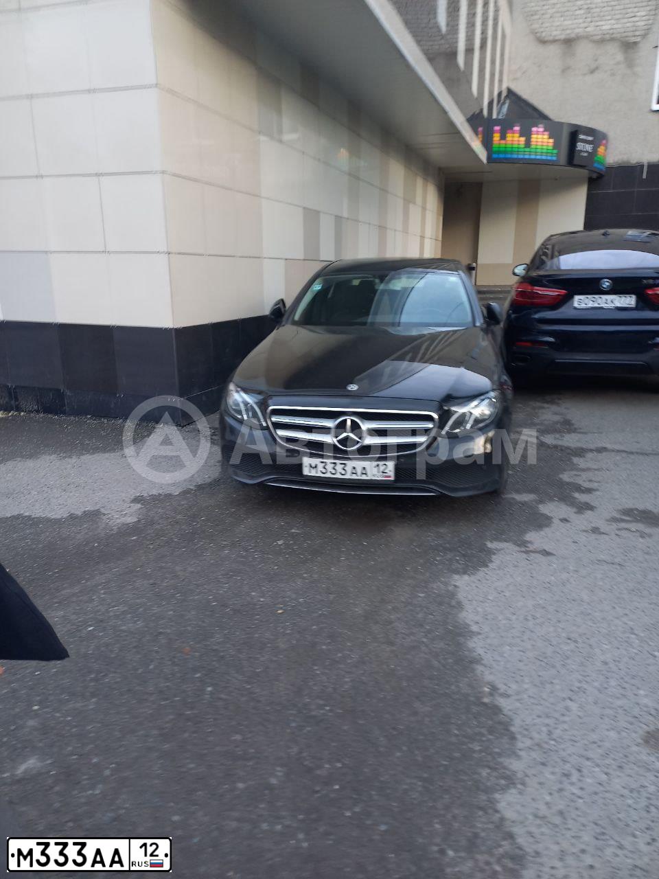 Фото автомобиля MERCEDES C-KLASSE, 2008 — госномер У640ММ178. Цвет: ЧЕРНЫЙ