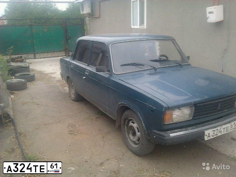 Фото автомобиля LADA 2105, 2005 — госномер А324ТЕ61. Цвет: сине-зеленый