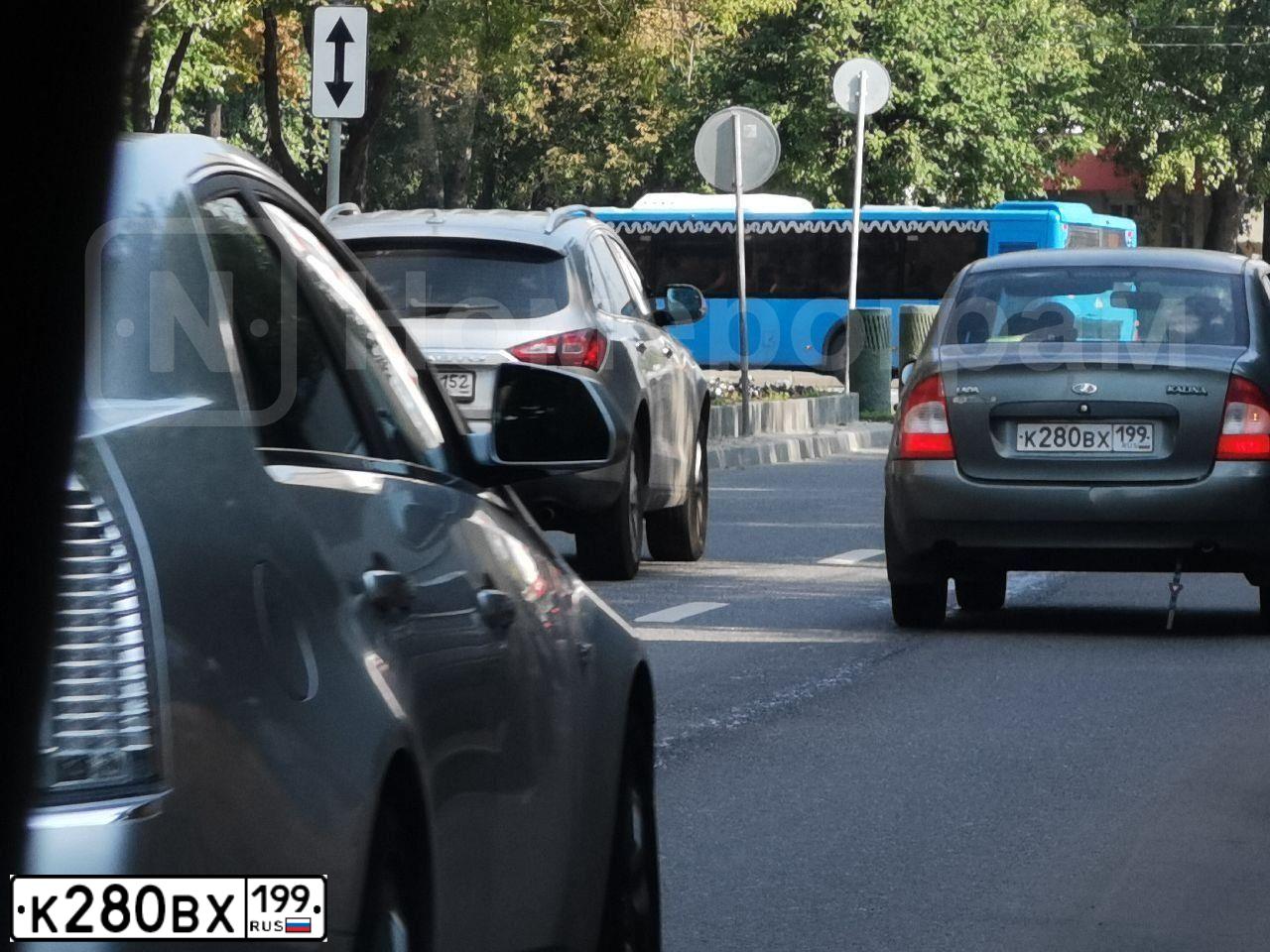 Фото автомобиля LADA 1118 KALINA, 2008 — госномер Т281МВ73. Цвет: ТЕМНО-СЕРЫЙ МЕТАЛЛИК