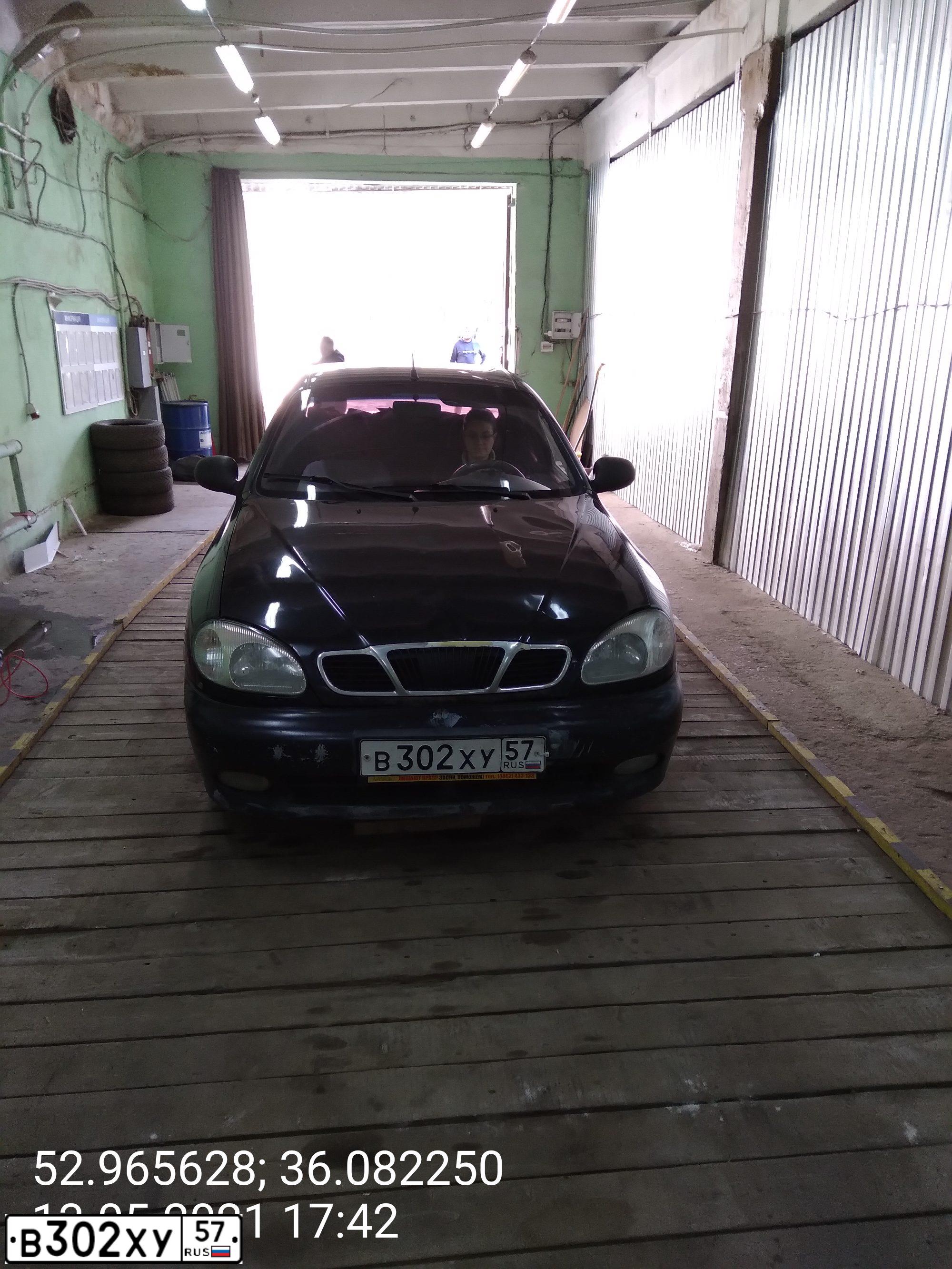 Фото автомобиля ZAZ CHANCE, 2011 — госномер В302ХУ57. Цвет: ЧЕРНЫЙ