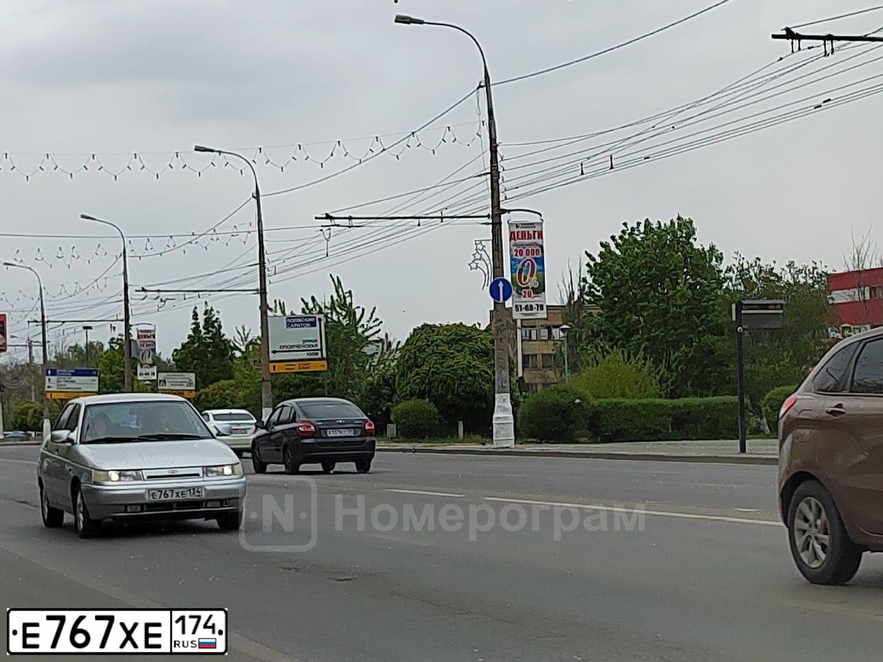 Фото автомобиля LADA 2191 GRANTA, 2017 — госномер Е767ХЕ147. Цвет: голубой