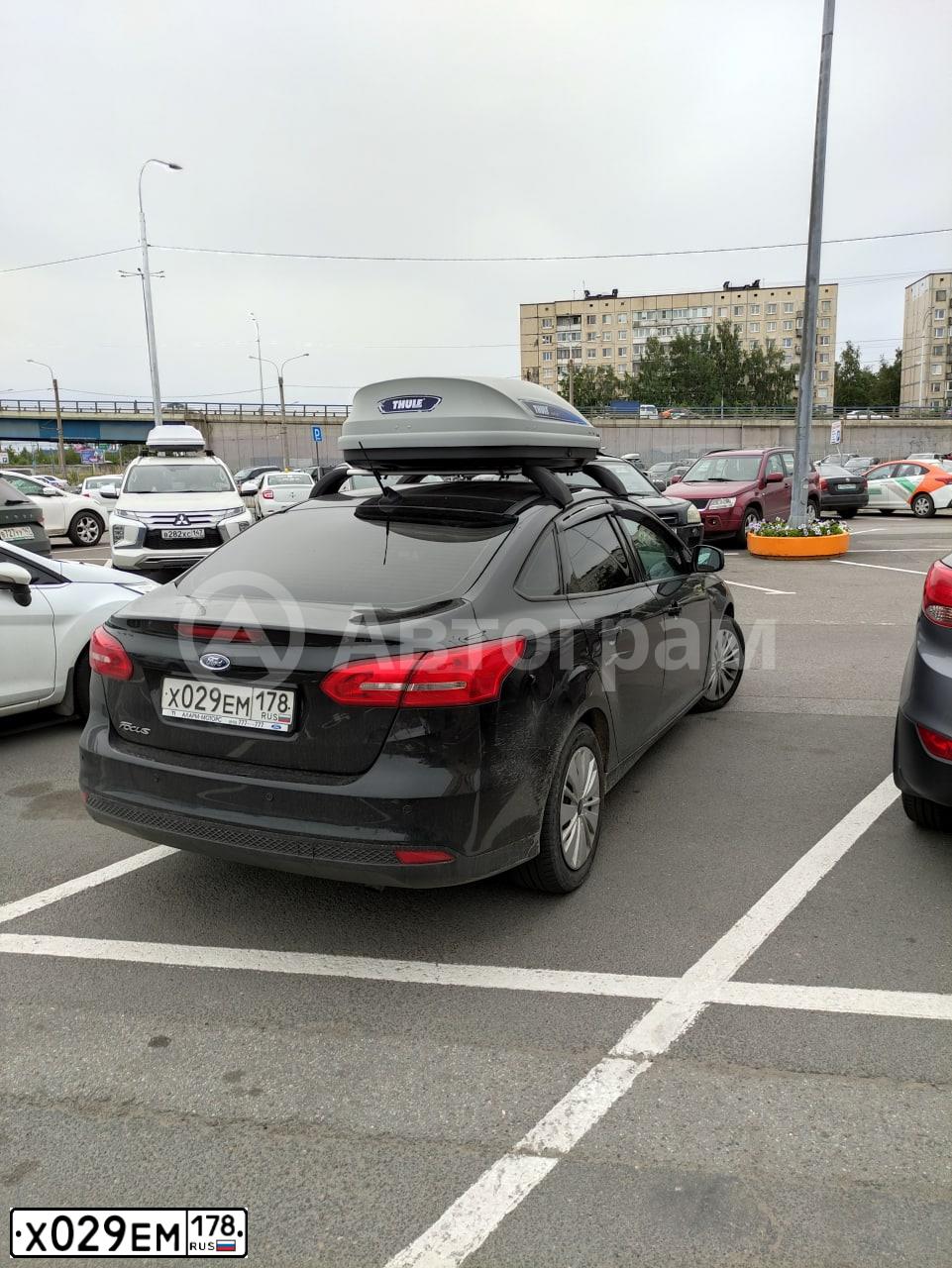 Фото автомобиля FORD FOCUS, 2017 — госномер К770УР147. Цвет: ЧЕРНЫЙ