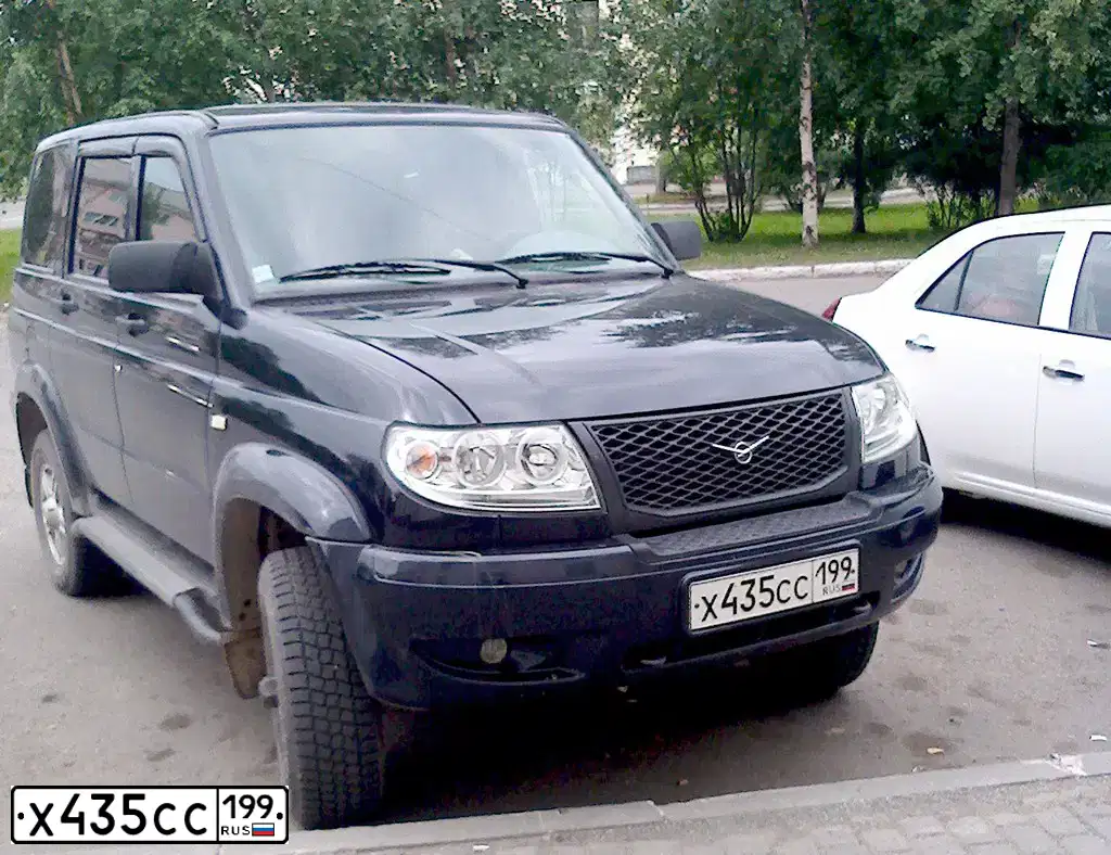 Фото автомобиля UAZ 3163 PATRIOT, 2009 — госномер К241НУ196. Цвет: ЧЕРНЫЙ