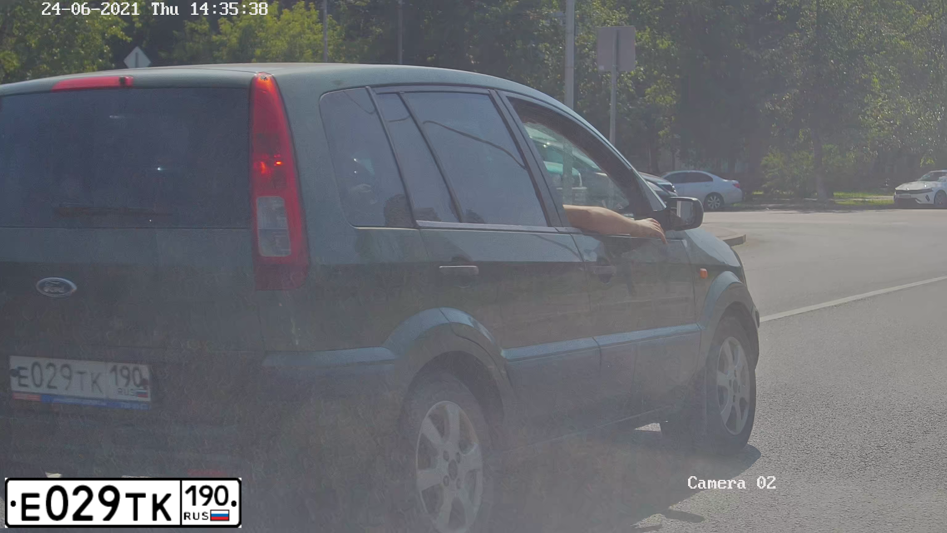 Фото автомобиля FORD FUSION, 2006 — госномер Р191УК799. Цвет: СЕРО-ЗЕЛЕНЫЙ