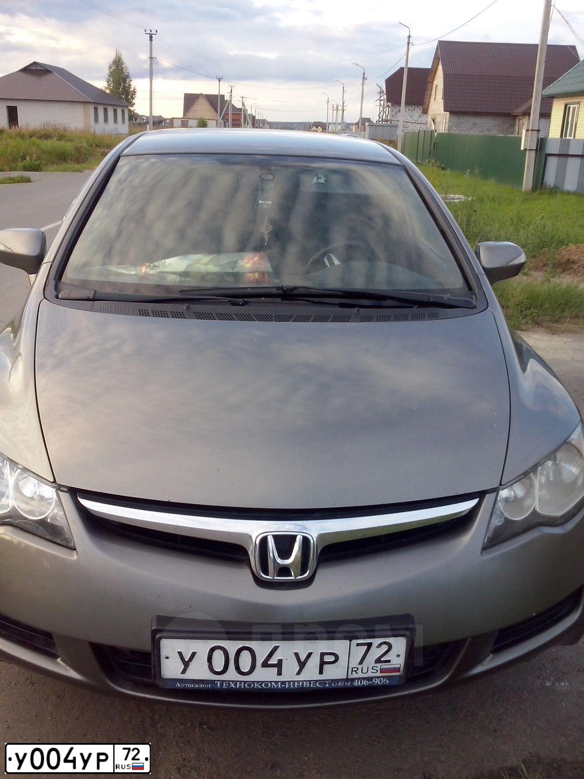 Фото автомобиля HONDA CIVIC, 2008 — госномер Т752УС72. Цвет: Серый