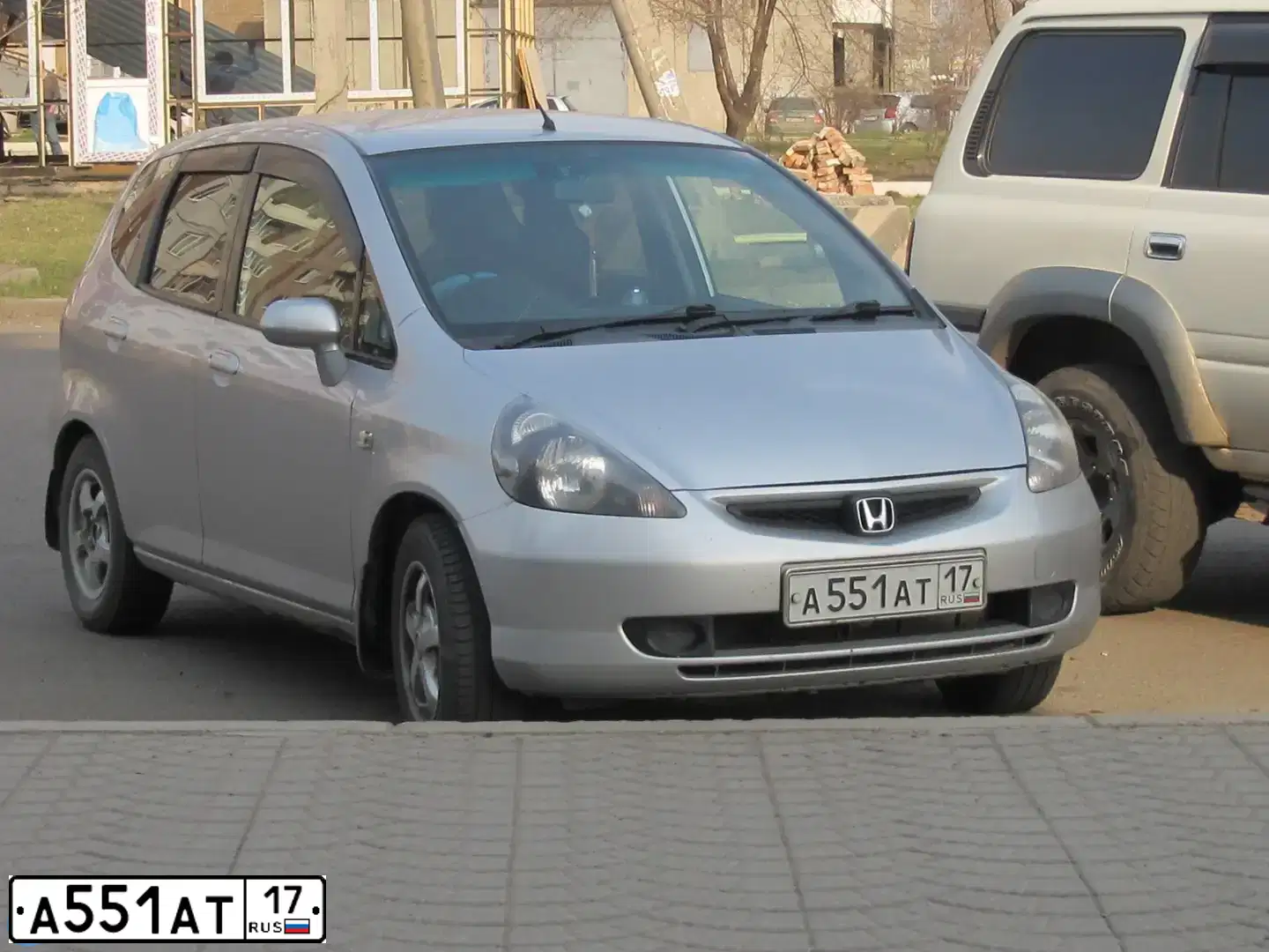 Фото автомобиля ВАЗ 21703, 2007 — госномер Р693ВК17. Цвет: СЕРЕБРИСТЫЙ