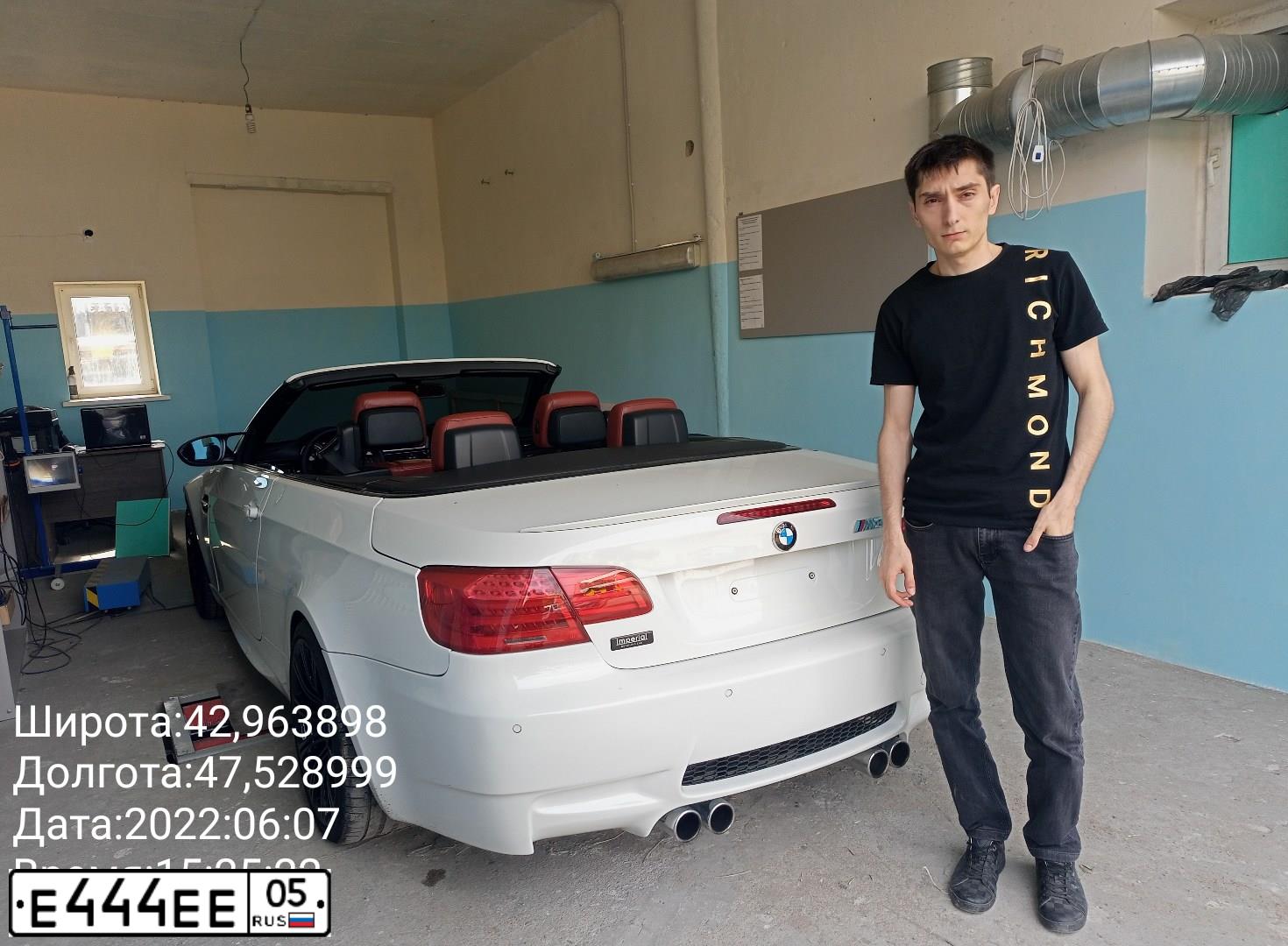 Фото автомобиля LADA 2107 LADA, 2011 — госномер Е444ЕЕ05. Цвет: Белый
