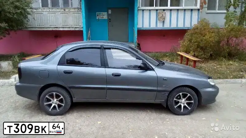 Фото автомобиля ZAZ LANOS, 2007 — госномер Т309ВК64. Цвет: СЕРЫЙ