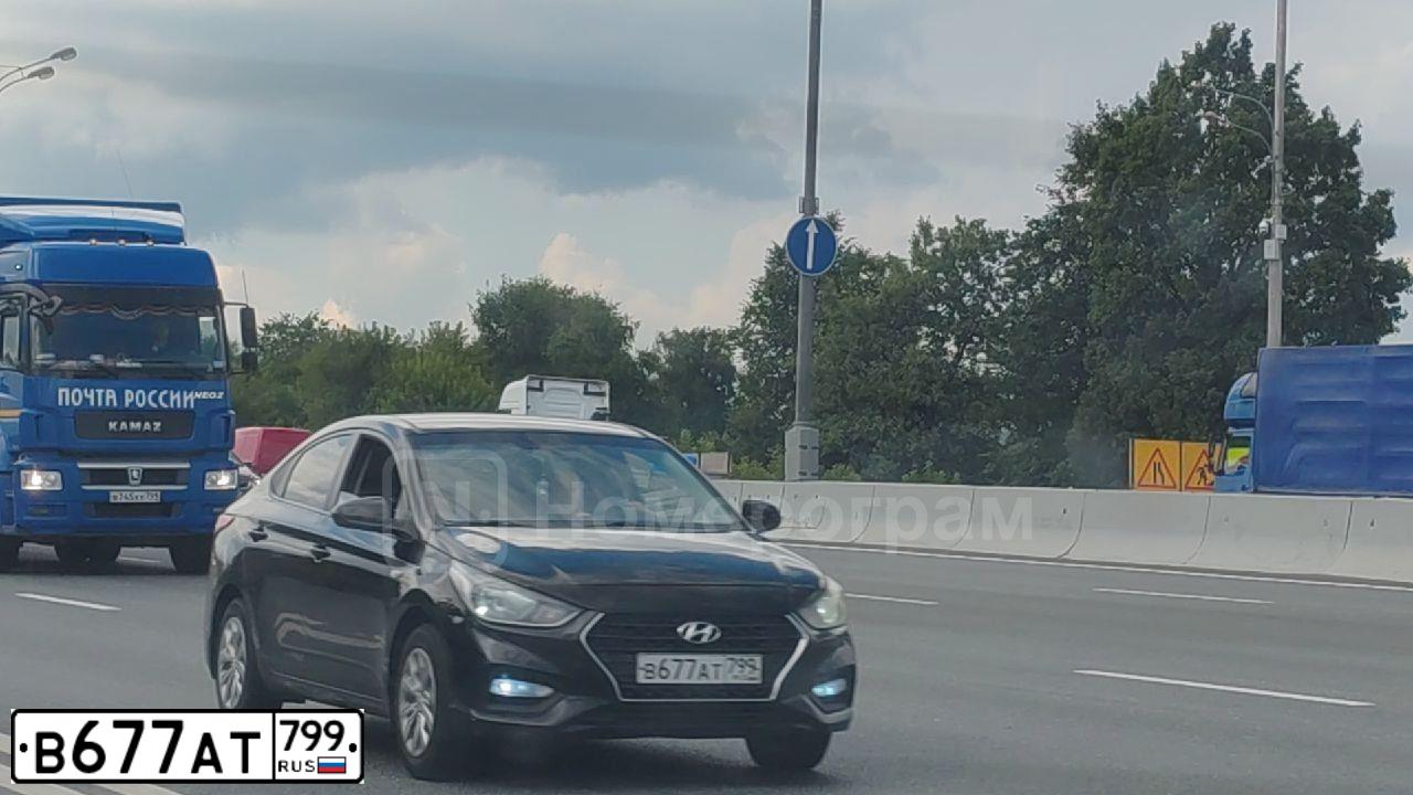 Фото автомобиля HYUNDAI SOLARIS, 2017 — госномер В677АТ799. Цвет: ЧЕРНЫЙ
