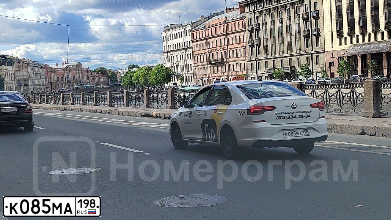 Фото автомобиля VOLKSWAGEN POLO, 2020 — госномер К085МА198. Цвет: Белый