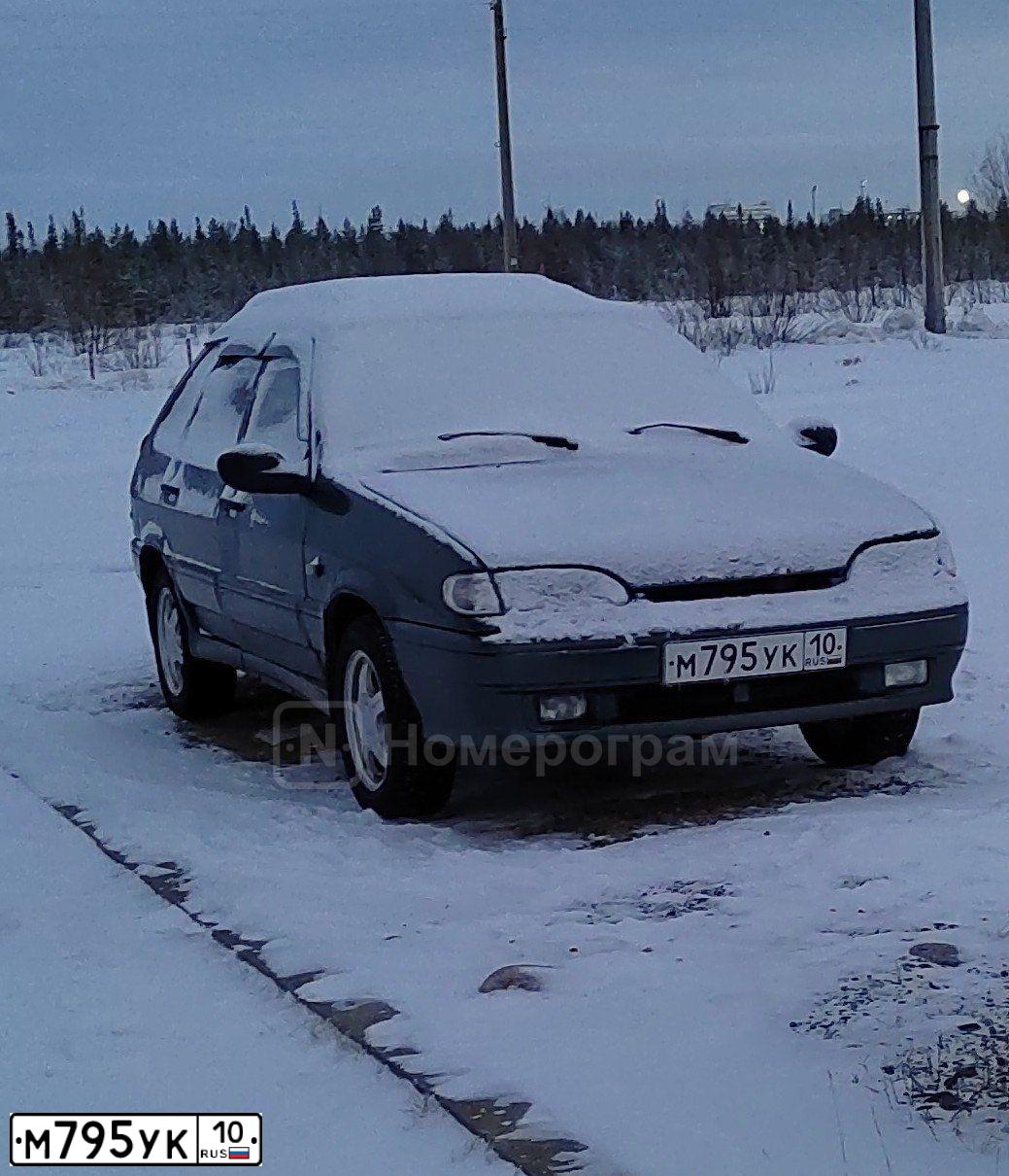 Фото автомобиля LADA 2114, 2007 — госномер В388ОУ51. Цвет: СЕРО-СИНЕ-ЗЕЛЕНЫЙ