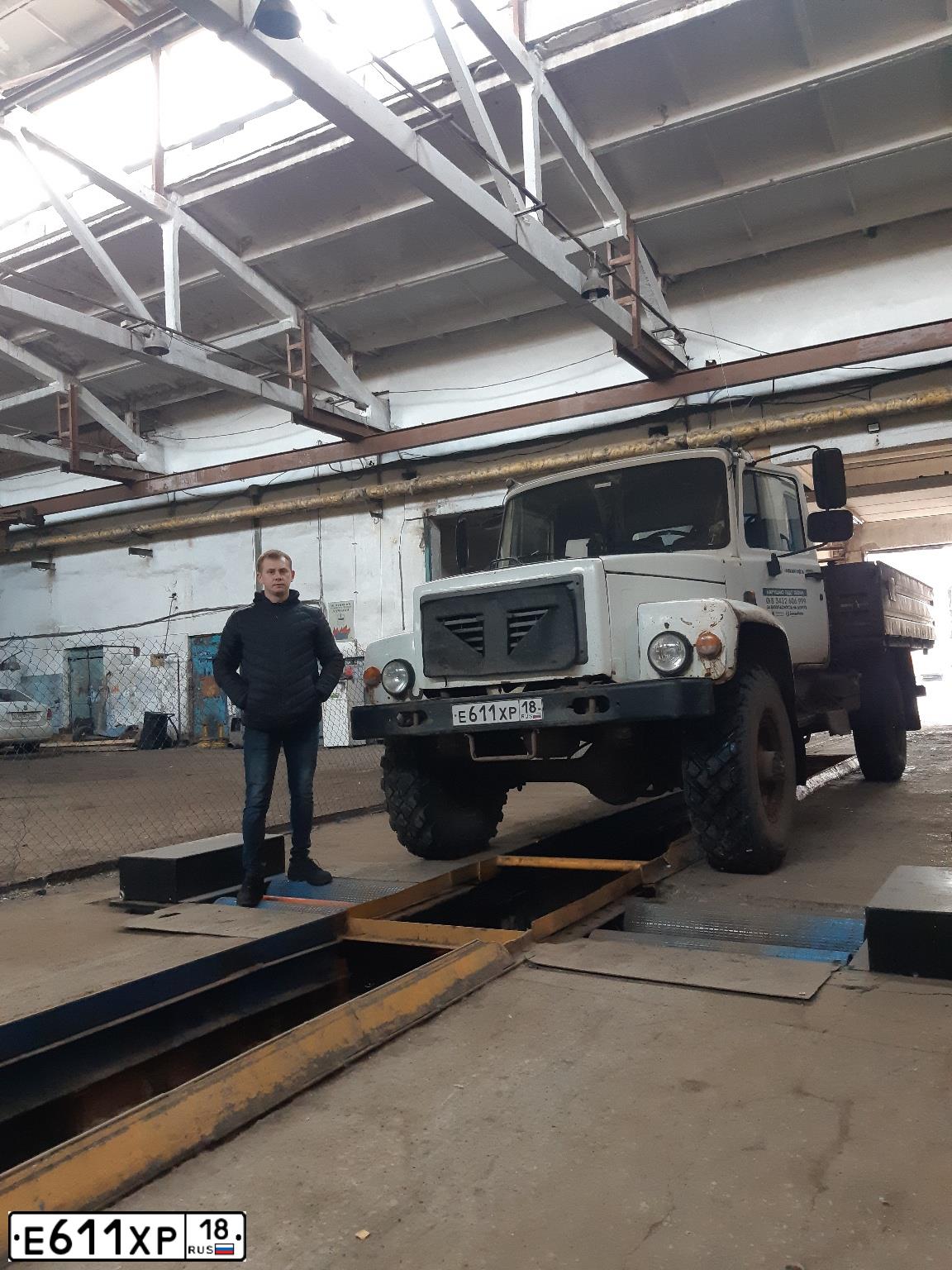 Фото автомобиля GAZ Z 3308 SADKO, 2016 — госномер Е611ХР18