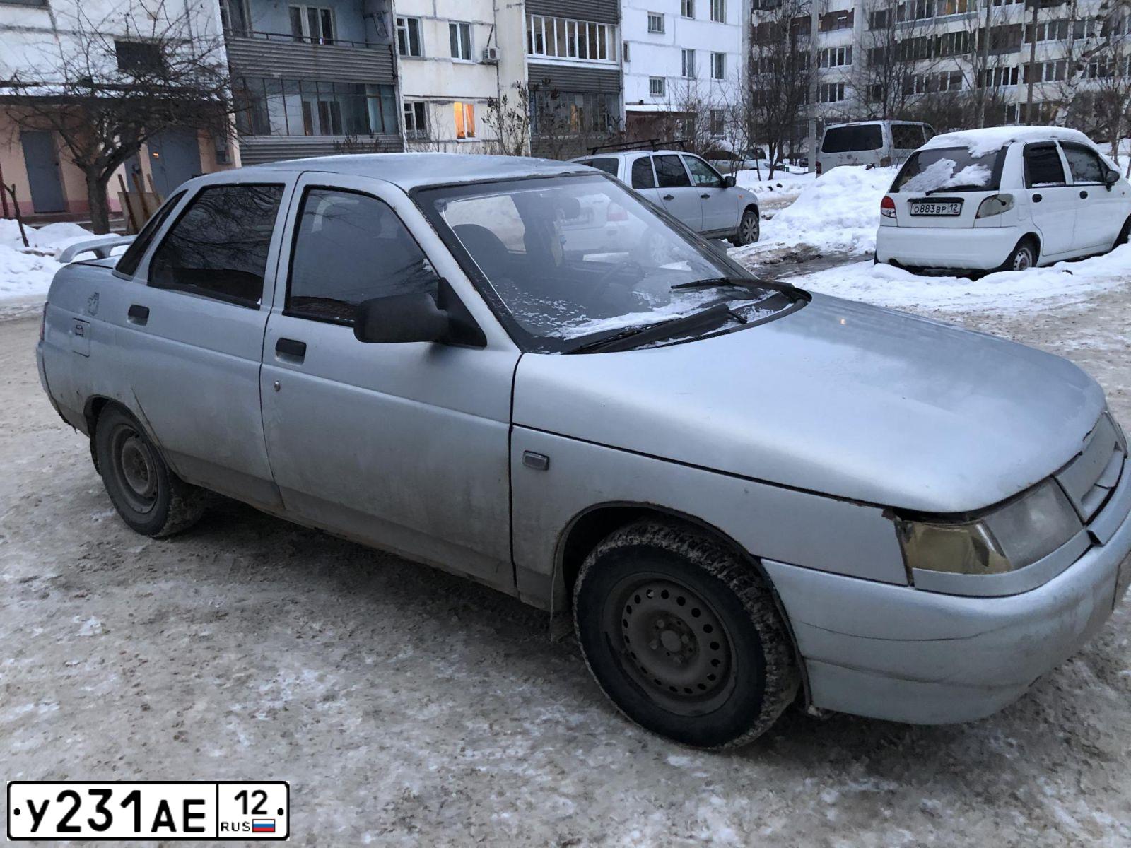 Фото автомобиля LADA 2110 LADA, 2004 — госномер У231АЕ12. Цвет: Серебристо-Желтый