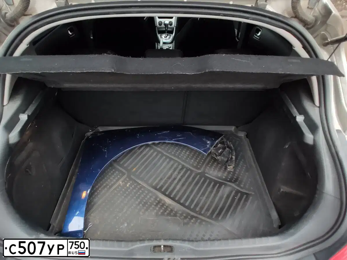 Фото автомобиля PEUGEOT T 308, 2010 — госномер С507УР750. Цвет: Белый
