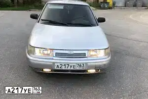 Фото автомобиля LADA 2110 LADA, 2005 — госномер А217УЕ763. Цвет: СВЕТЛО-СЕРЕБРИСТЫЙ МЕТАЛЛ