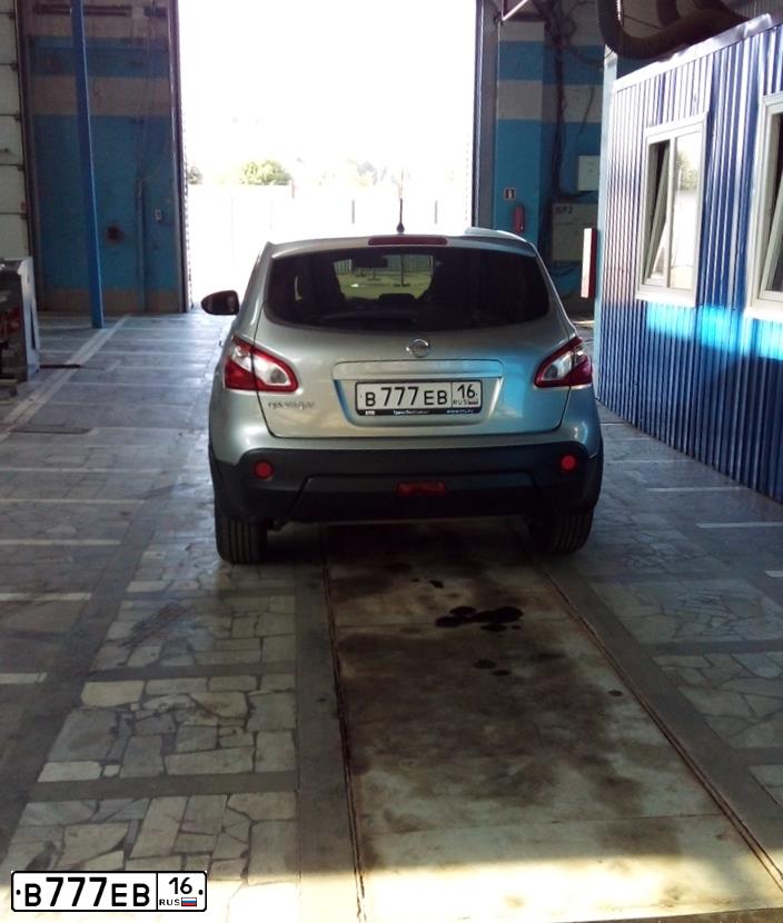 Фото автомобиля NISSAN QASHQAI, 2012 — госномер В777ЕВ16. Цвет: СЕРЕБРИСТЫЙ