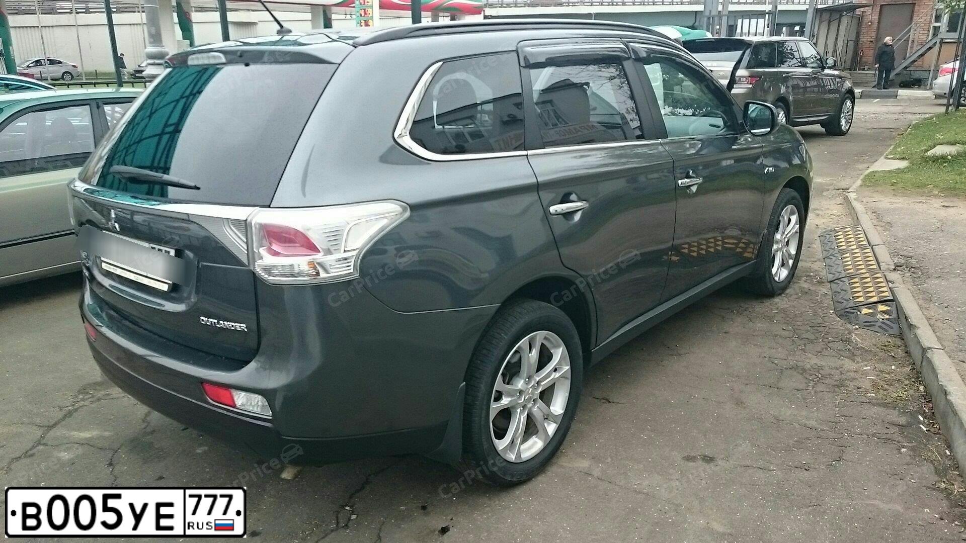 Фото автомобиля MITSUBISHI OUTLANDER, 2013 — госномер Х150НУ71. Цвет: Серый
