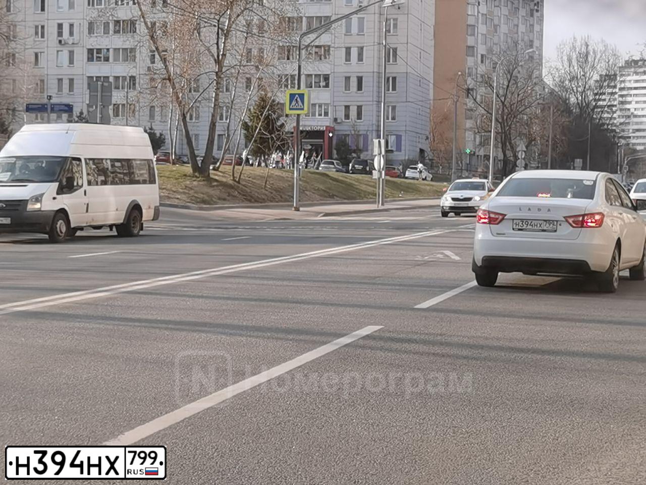 Фото автомобиля LADA VESTA, 2016 — госномер С122ЕЕ05. Цвет: Белый