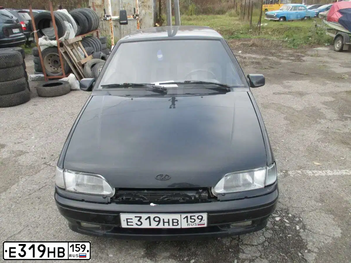 Фото автомобиля LADA 2114 SAMARA, 2011 — госномер Е319НВ159. Цвет: Сине-Черный